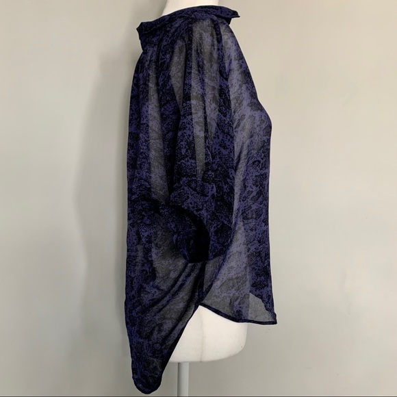 Sheer Blue Snake Print Top - Picture 4 of 8